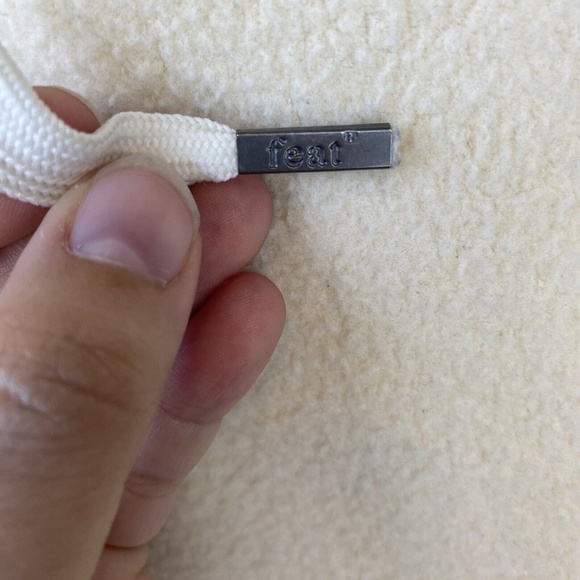 Feat BlanketBlend Pullover Hoodie Oatmilk size medium - Picture 5 of 14